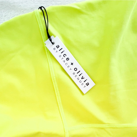 Alice + Olivia NWT Women's Neon Key Lime Aaron High-Rise Biker Shorts XL - Picture 4 of 8